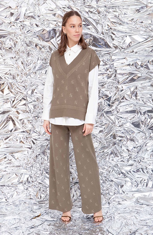 Жилет жен. 380083.33303.3700JL Хаки