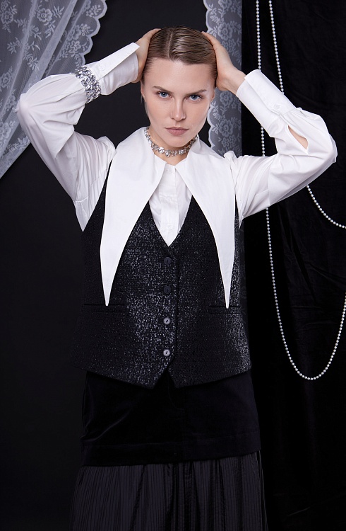 Жилет жен. 388239А.11312.8200N Чёрный